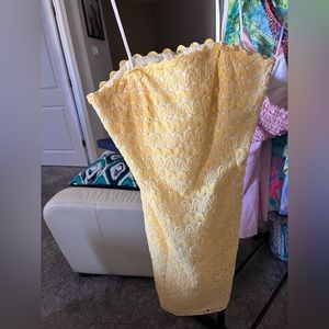 Euc strapless Lilly dress size 8